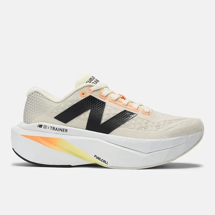 Мужские кроссовки New Balance FuelCell SuperComp Trainer v3 angora with hot mango and black