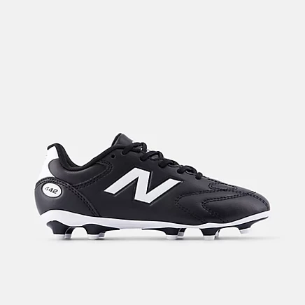 Детские бутсы New Balance 442 Jnr FG V3, черные с белым