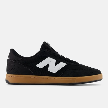 Унисекс скейт-кеды New Balance NB Numeric 440 V2, черно-белые