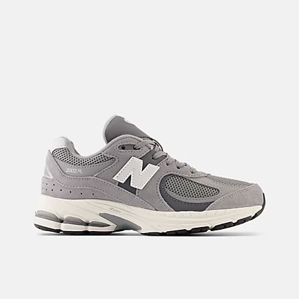 Кроссовки New Balance 2002 Lace, черные/phantom