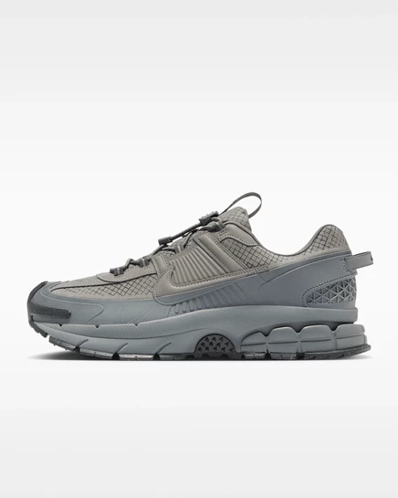 Мужские кроссовки Nike Zoom Vomero Roam зимние, металлик/серые/антрацитовые