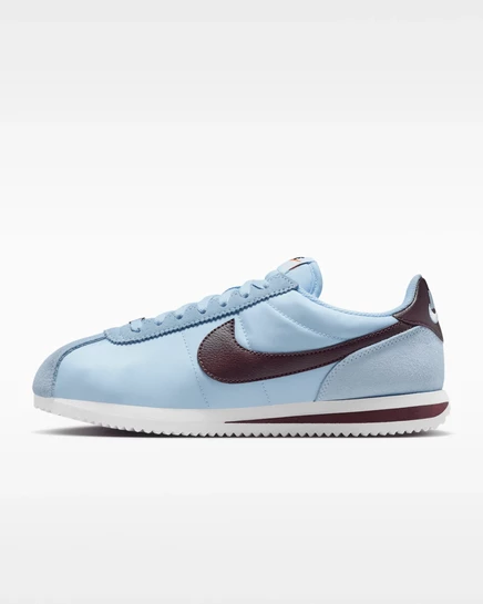 Женские кроссовки Nike Cortez Textile, мультицвет