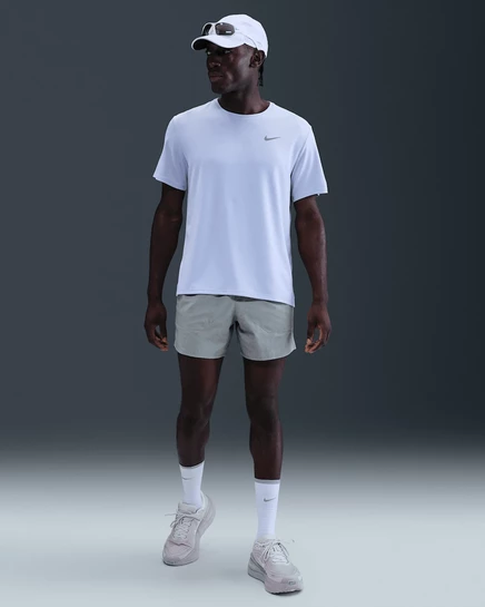 Мужские беговые шорты Nike Stride 5″, светло-серые