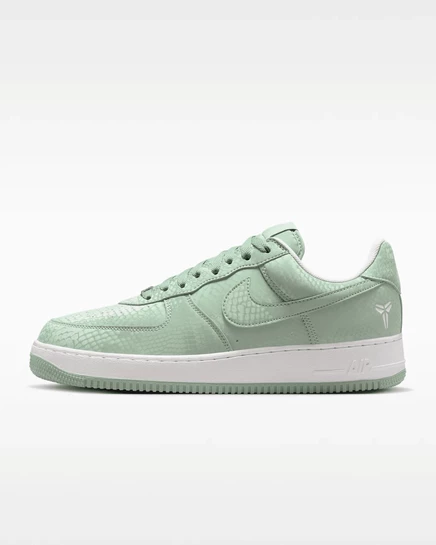 Мужские кеды Nike Air Force 1 Low Kobe, серо-белые