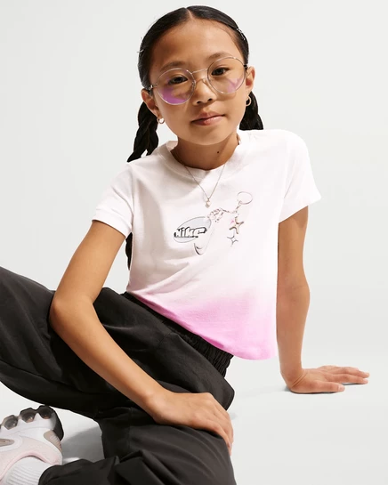 Футболка Nike Sportswear для девочек, кремовая