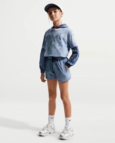 Девочкам тканые шорты Nike Sportswear Club, темно-синие/слоновая кость