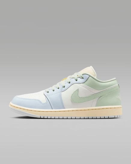 Женские кроссовки Air Jordan 1 Low, молочный/муслин/нефритовый