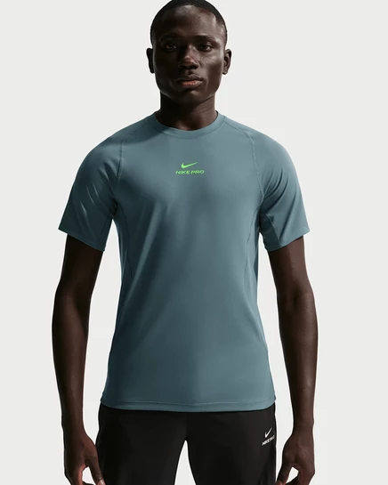 Мужская тренировочная футболка Nike Pro Dri-FIT, минерально-серая/зеленая