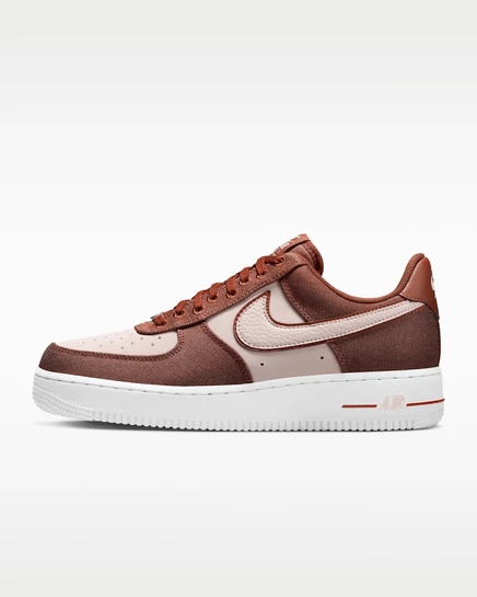 Женские кроссовки Nike Air Force 1 '07, коричнево-белые