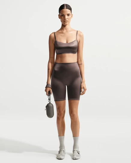 Женские велосипедки NikeSKIMS Satin Shine, 18 см, смоляные