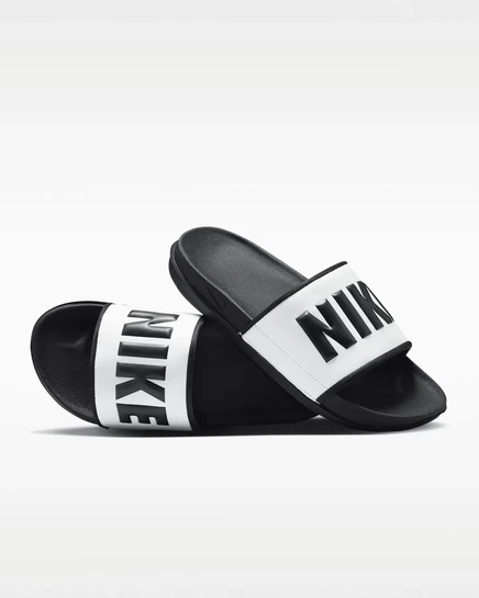 Женские шлепанцы Nike Offcourt, черный/белый