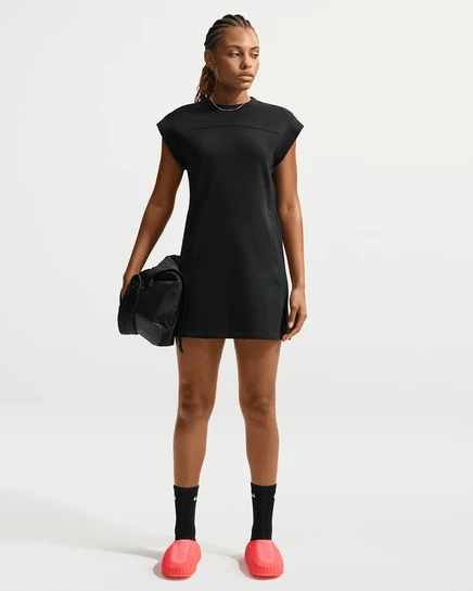 Женское платье Nike 24.7 ImpossiblySoft Dri-FIT, черное/темно‑дымчатое