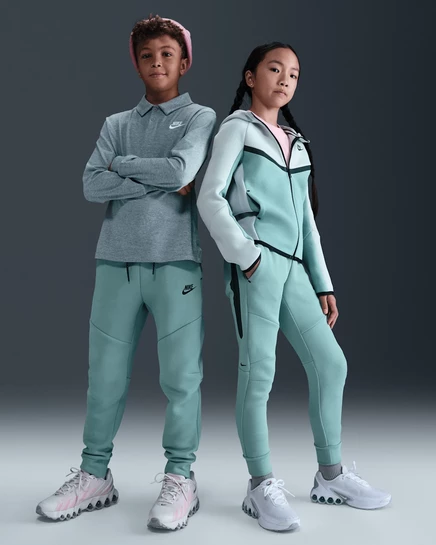 Детские джоггеры Nike Sportswear Tech Fleece, черные