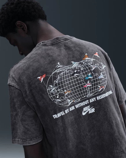 Унисекс футболка Nike Sportswear с графикой, черная