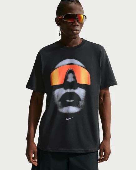 Мужская футболка Nike Sportswear Sunset, темно-черная/золотистая