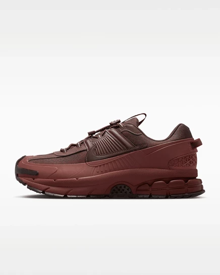Унисекс кроссовки Nike Zoom Vomero Roam, коричневые/бордовые