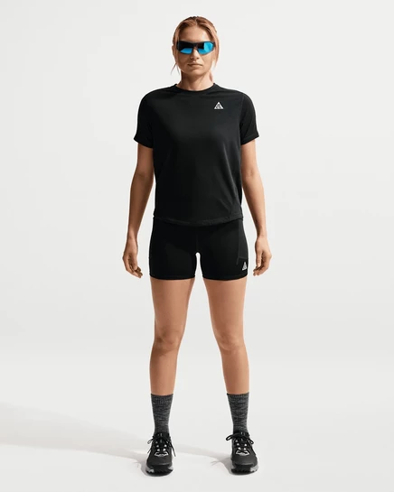 Женские шорты Nike ACG Dri-FIT 4″ с высокой талией, черные/белые