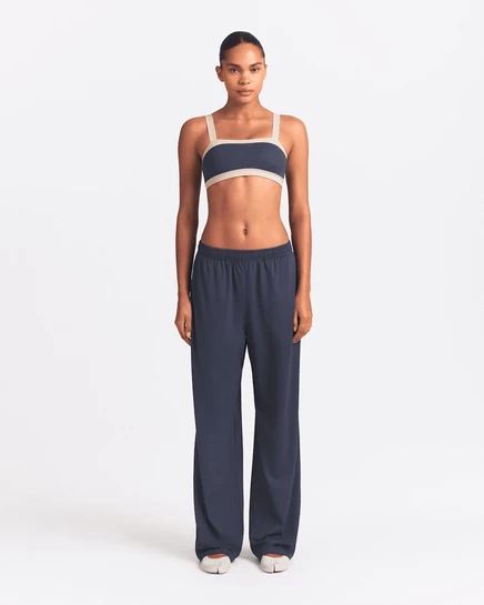Женские широкие брюки nikeskims airy, темно-синие