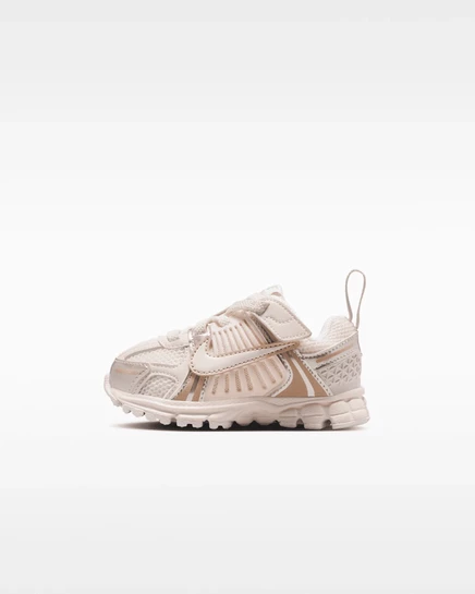 Детские кроссовки Nike Vomero 5, молочно-белые
