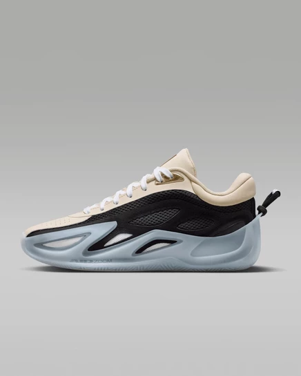 Женские баскетбольные кроссовки Jordan Heir 2, белые/черные/золотистые
