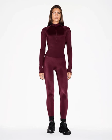 Женские леггинсы Nike NikeSKIMS Shine 26″, ягодные