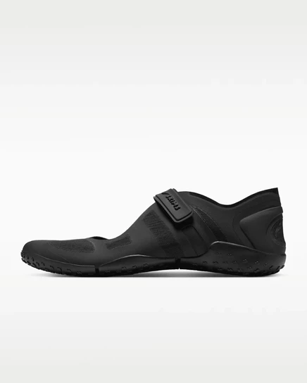 Женские сандалии NikeSKIMS Rift Mesh, чёрные