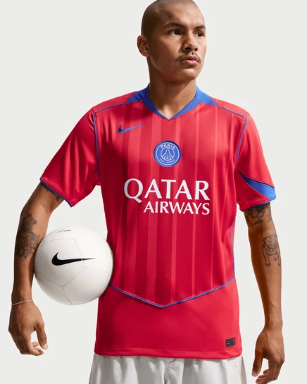 Мужская футболка Nike Paris Saint-Germain 2025/26, красно-синяя