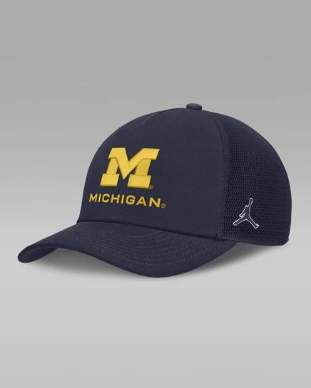 Кепка Jordan Michigan Sideline Rise, темно-синяя