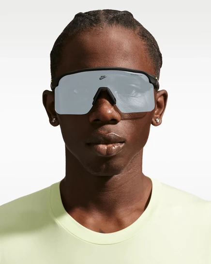 Мужские солнцезащитные фотохромные очки Nike Expedition Shield, черные/серые