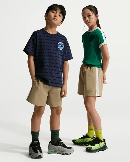 Детские шорты Nike Sportswear Woven, бежево-белые