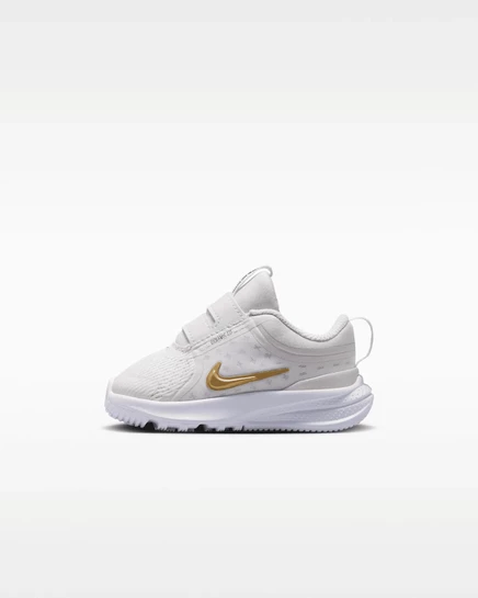 Детские кроссовки Nike Star Runner 5, платиново-черные с золотым