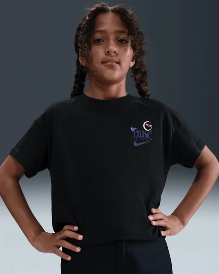 Детская футболка Nike Sportswear Big Kids, черная