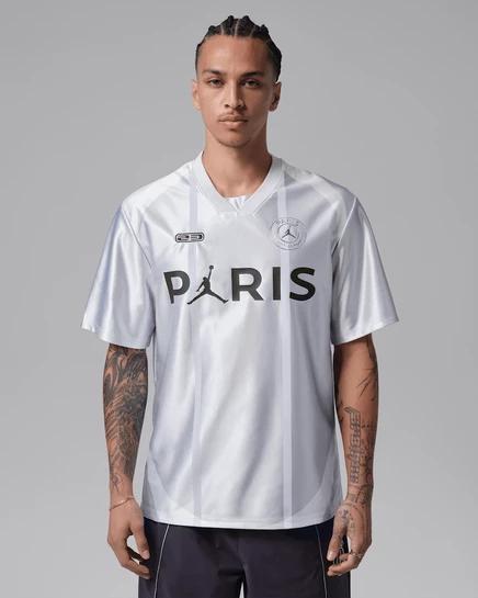 Мужская игровая футболка Jordan Paris Saint-Germain, платиновая/черная