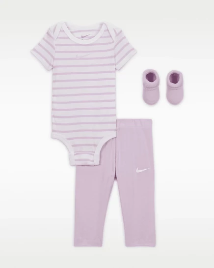Набор для младенцев Nike: боди, брюки и махровые носки, doll