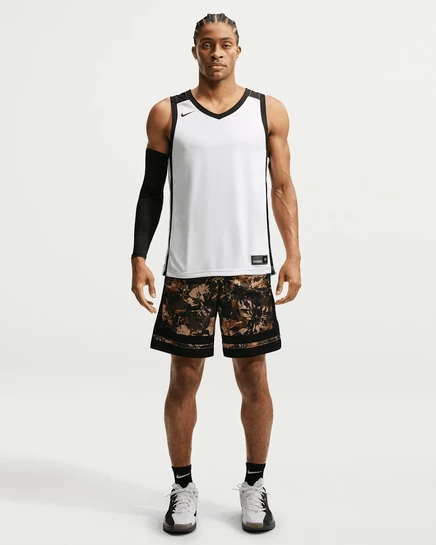 Мужские шорты Nike Classic Dri‑FIT 8″, парашютно‑бежевые