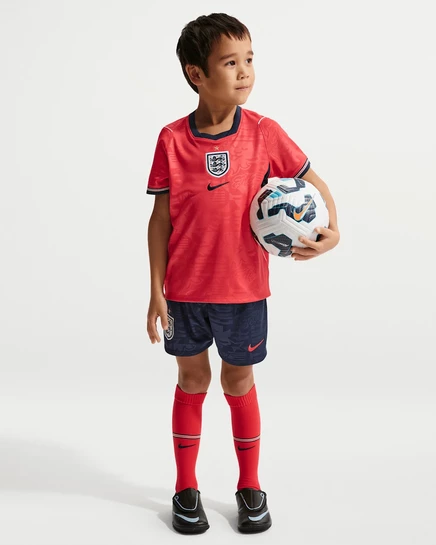 Детский комплект Nike England 2026 (3 шт.), красный/тёмно-синий/белый