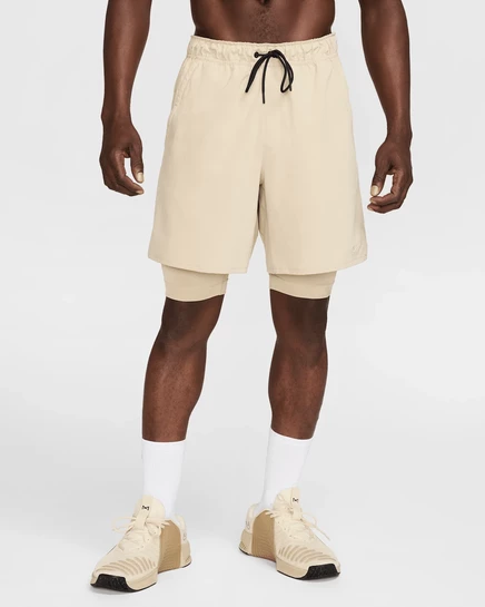 Мужские 2-в-1 шорты Nike Unlimited Dri-FIT 7″, песочно-хаки/черные
