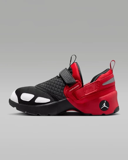 Унисекс кроссовки Jordan Trunner LX, черно-красно-серебристые