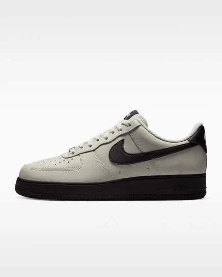 Мужские кроссовки Nike Air Force 1 '07, светло-бежевый/черный