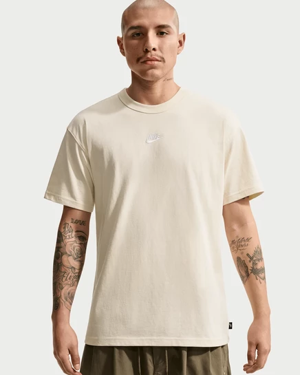 Мужская футболка Nike Sportswear Premium Essentials, кремовая