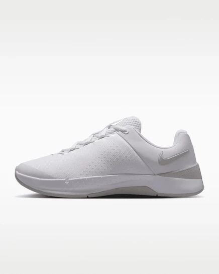 Женские кроссовки Nike MC Trainer 4, белые/серые