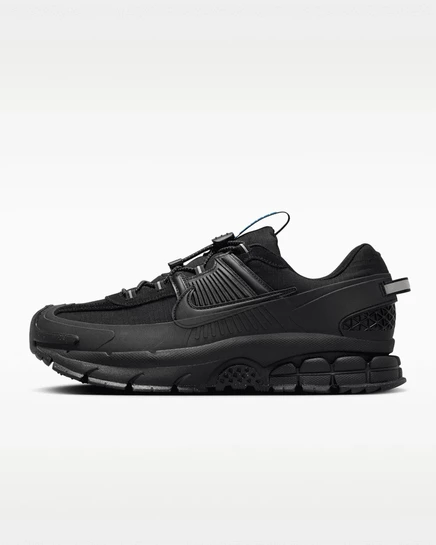 Унисекс кроссовки Nike Vomero Roam, черные/ярко-синие