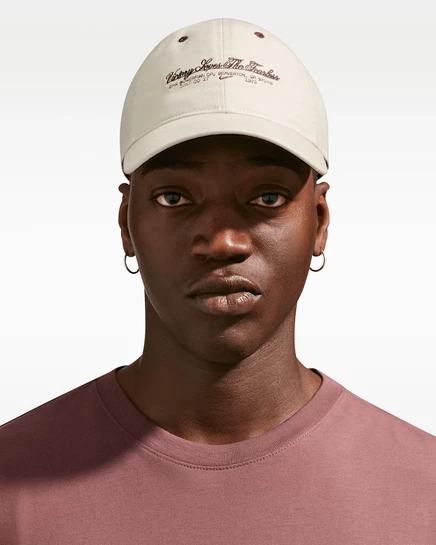 Унисекс кепка Nike Sportswear Unstructured, кокосовое молоко/тату