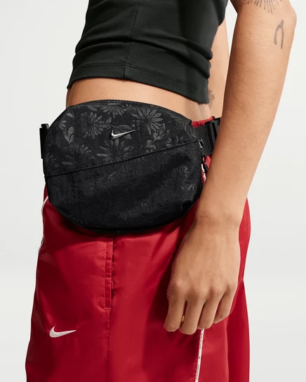 Унисекс поясная сумка Nike Aura, черная