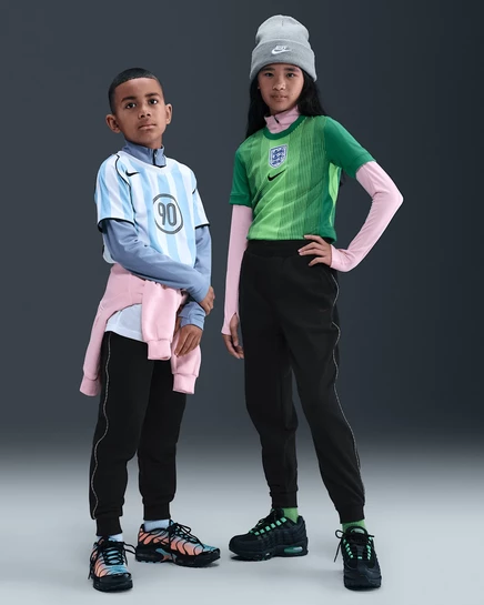 Унисекс джоггеры Nike Sportswear Club, черные/бордовые