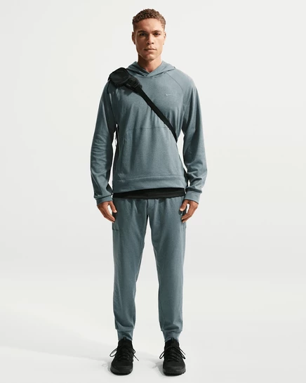 Мужские джоггеры Nike NanoKnit Dri-FIT, минерально-серые/чёрные
