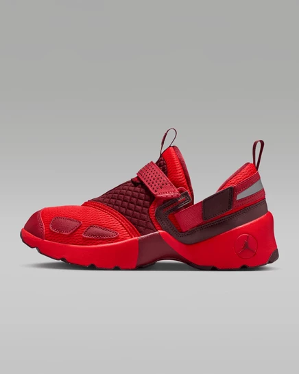 Женские кроссовки Jordan Trunner LX, красные/серебристые