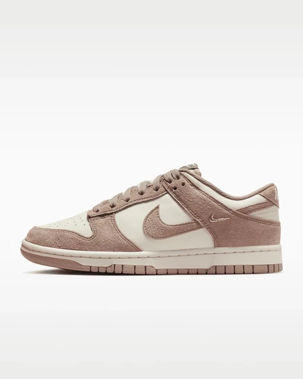 Женские кеды Nike Dunk Low Suede, кремовые
