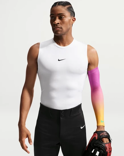Унисекс бейсбольный рукав Nike Acuña Jr., золотой/зеленый