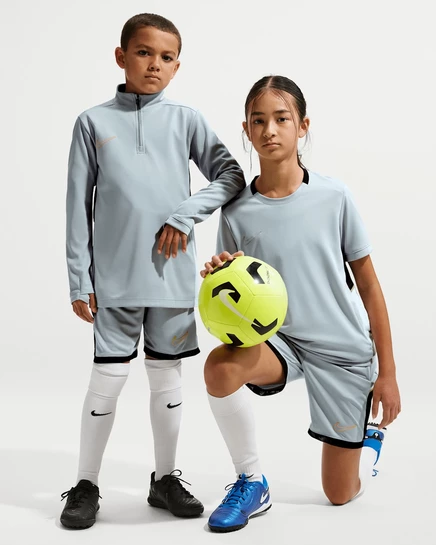 Детские шорты Nike Academy Dri-FIT футбольные, светло-серые